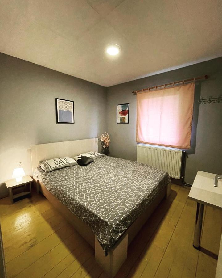 Vertical Hostel Mavrovo Bagian luar foto
