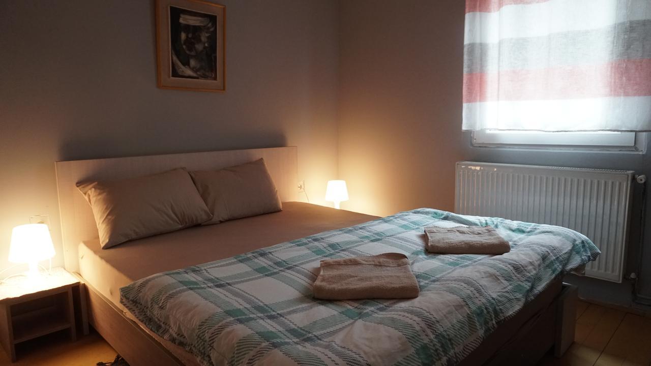 Vertical Hostel Mavrovo Bagian luar foto